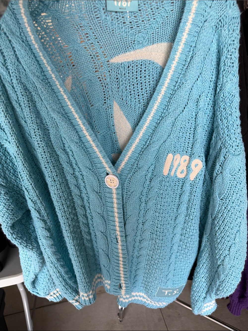 Taylor Swift 1989 Taylor's Version Cardigan Blue M/L - Picture 2 of 4